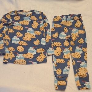 Posh Peanut 2T LS Milk And Cookoe Pajamas